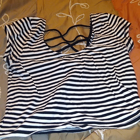 Top - Picture 1 of 2